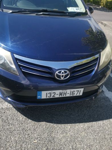Toyota Avensis 2013