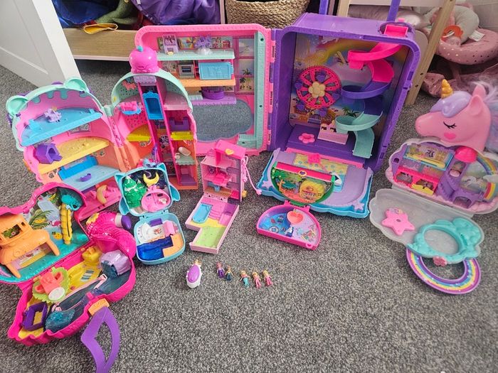 Polly pocket bundle
