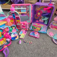 Polly pocket bundle