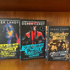 Skulduggery Pleasant bundle