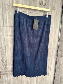 BWNT Newlook Skirt - UK 12