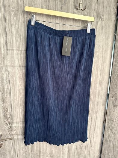 BWNT Newlook Skirt - UK 12