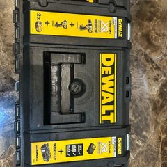 DeWalt DCK276P2 18V XR Brushless Twin Kit + extras