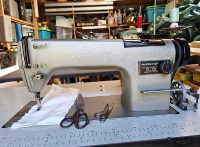 industrial sewing machine