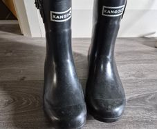 Wellies as good as new!