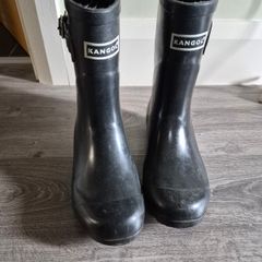 Wellies as good as new!