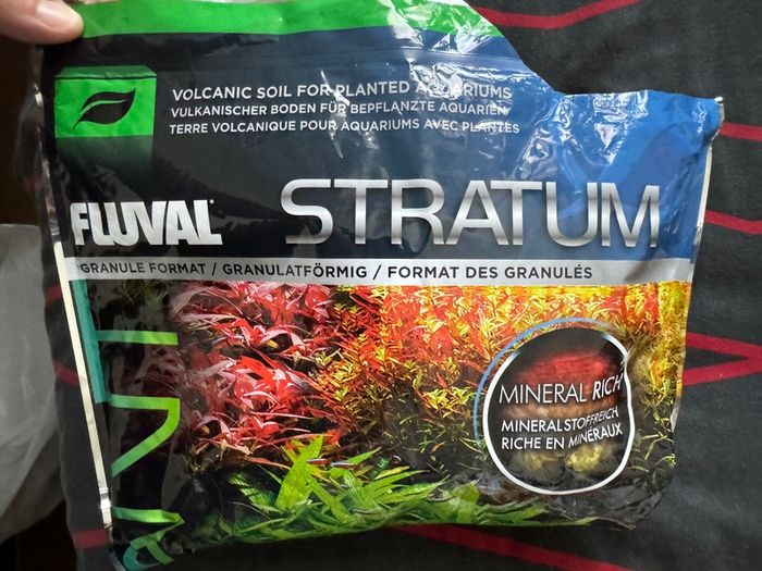 aquarium substrat Fluval Stratum