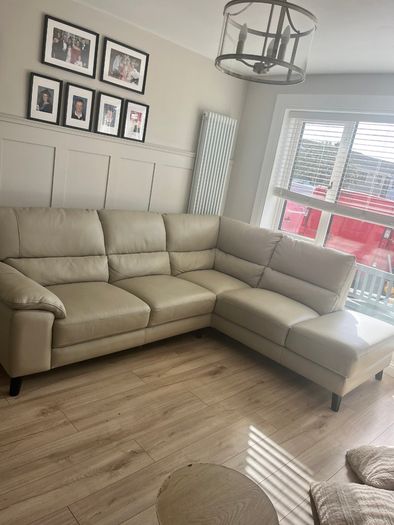 Leather corner sofa