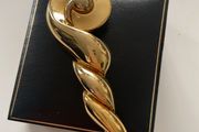 Statement  Brooch