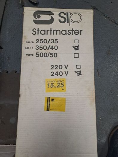 professional workshop  car starter/charger