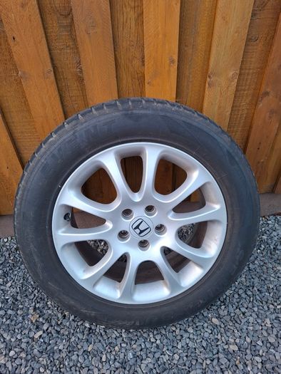 Genuine HONDA CRV 18" Alloy C/W 225x60x18 Tyre (90%)