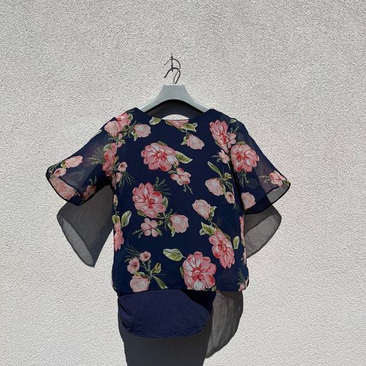 floral navy blouse size 12