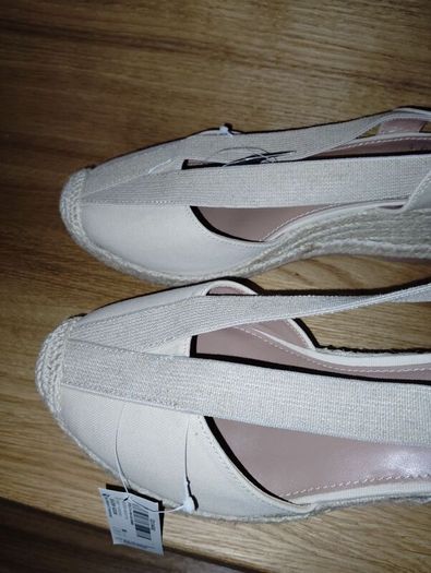 NEW.women sandal.size40