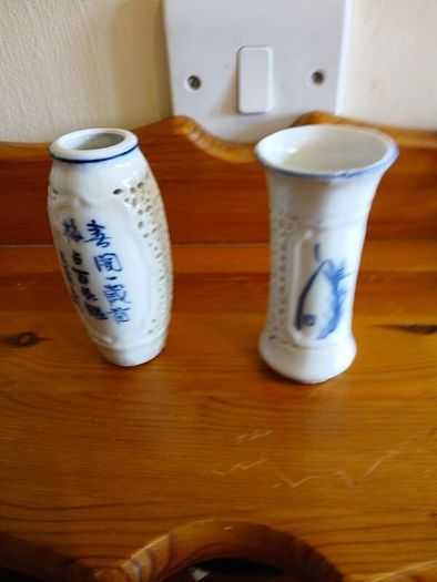 2 Chinese Vintage Brush Pots