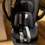 Cybex Cloud i-size rotating car seat and base Image 2