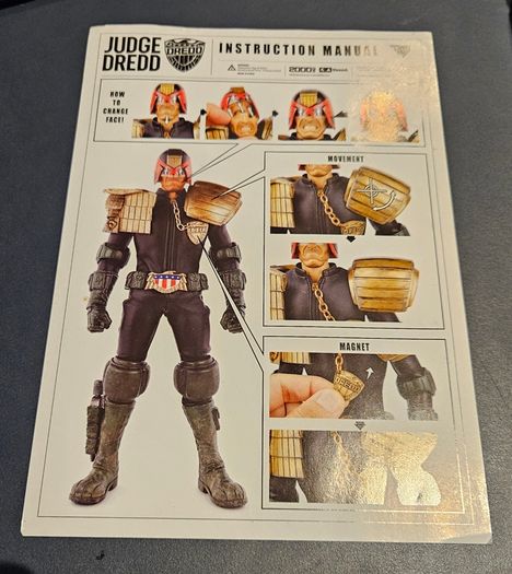 2000AD ThreeA 3A Judge Dredd 1/6 scale figure (damaged)