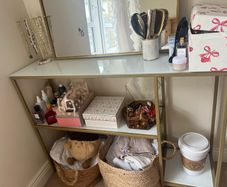 Console / Vanity Table