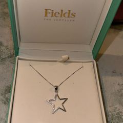 star pendant chain