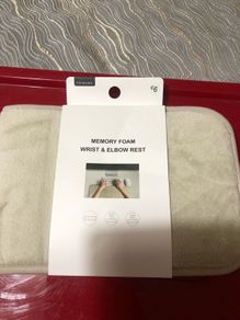 Memory foam wrist and elbow rest