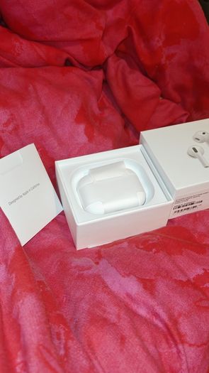 NEW Airpods Pro 3