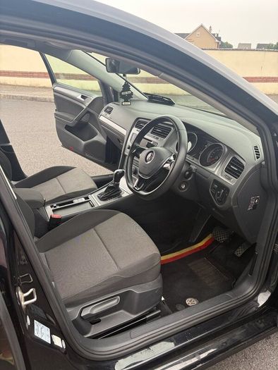 Volkswagen Golf - Automatic Petrol