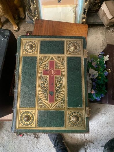 Job lot of antiques
