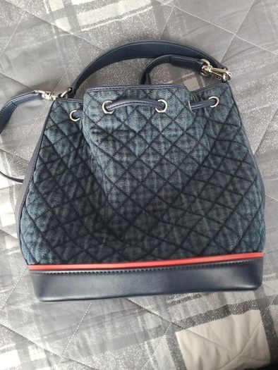 Love moschino bucket bag