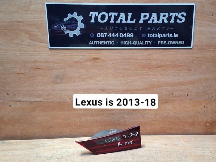 Lexus is 2013-18 right taillight