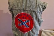 Vintage Country Western sleeveless acid wash denim jacket