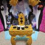 Monster High 13 wishes party lounge Image 4