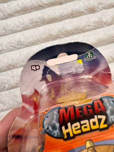 Mega Headz Thrall Action Figure Damaged Box Please see photos