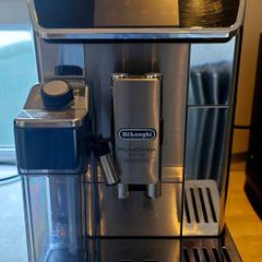 DeLonghi PrimaDonna Elite Experience ECAM650.85.MS