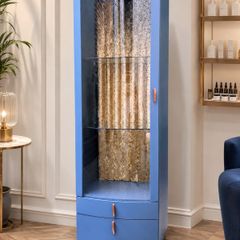 Display cabinet