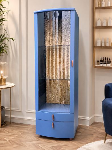Display cabinet