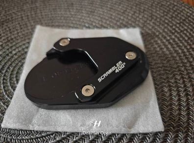 Triumph Scrambler 400x side stand enlarger
