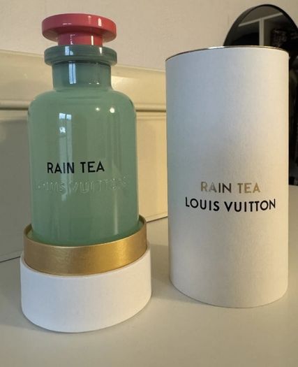 Louis Vuitton - Rain Tea