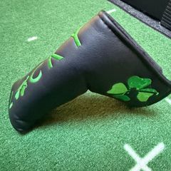 Lucky Blade putter headcover