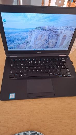 Dell Latitude E7270 | Intel i7 | 16GB RAM | 256GB SSD | Win 11 Pro + FREE Logitech Mouse