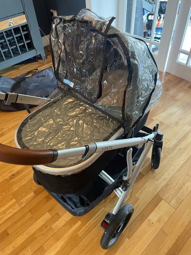 Uppababy Vista plus accessories