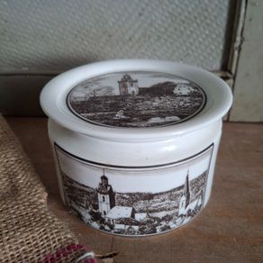 Furstenberg Porcelain Trinket Box