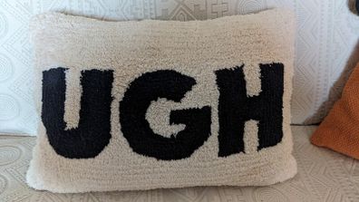 UGH Cushion