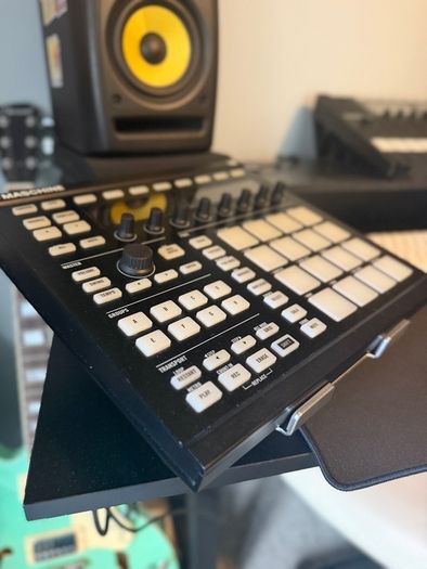 Maschine MK2 Boxed with Original Manual etc