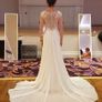 Wedding dress Image 4