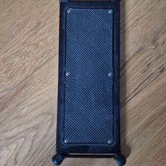 Guitar foot rest