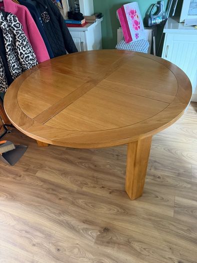 Soild Wood kitchen table