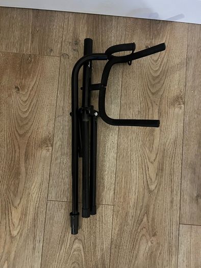 guitar stand