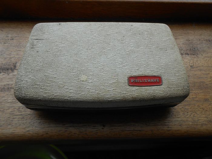 1960s Old Philishave.