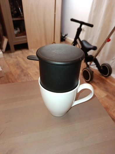 Bodum portable single-cup pour-over coffee filter