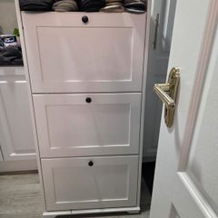 shoes cabinet