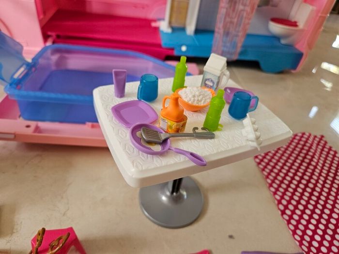 Barbie Campervan